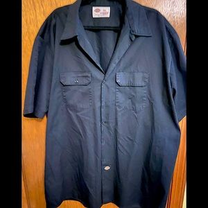 ✨ 3 FOR $20 - Dickies Short Sleeve Button Down